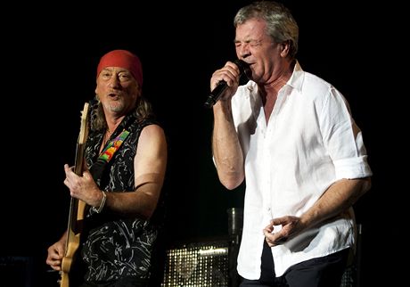 Deep Purple koncertovali v Praze (26. jna 2010)