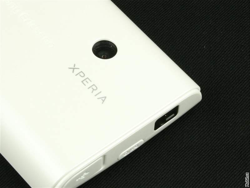 Sony Ericsson Xperia X8