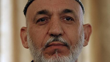Afghánský prezident Hamíd Karzáí (25. října 2010) Afghánský prezident Hamíd Karzáí (25. října 2010)