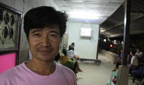 "Kdy jsme astní, nedáváme to píli najevo. Jsme astní uvnit," ekl Saw Aung Than Wai na thajské klinice Mae Tao (13. listopadu 2010)