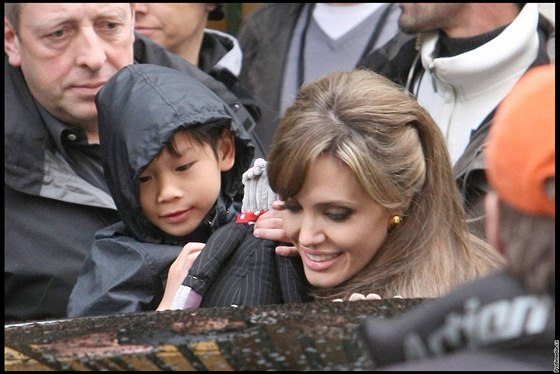 Angelina Jolie se synem Paxem
