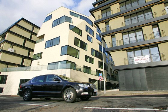 Nový komplex bytových dom Triplex v Praské ulici v Karlových Varech.