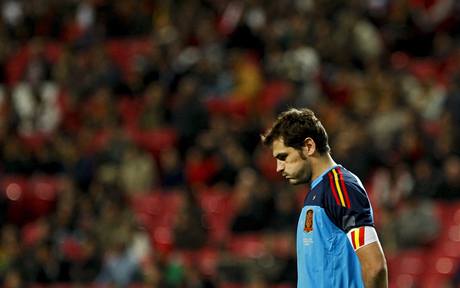 CO SE STALO panlsk glman Iker Casillas nechpe, jak mohl v pprav v Portugalsku dostat tyi branky.