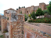 Mlaga, hradby pevnosti Alcazaba