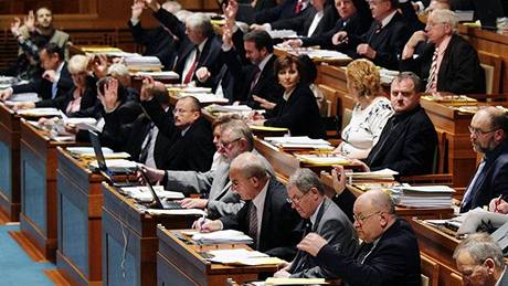 Senát Parlamentu České Republiky Senát Parlamentu České Republiky