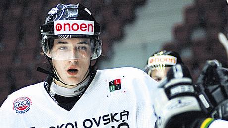 Michal Vachovec se pokusí prosadit do týmu hokejist do 20 let pro mistrovství svta v USA.