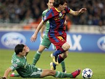 Obranou domcho Panathinaikosu prochz Messi z Barcelony