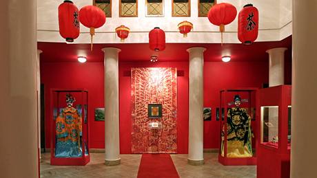 Výstava Opií král v Kulturním dom v Holicích