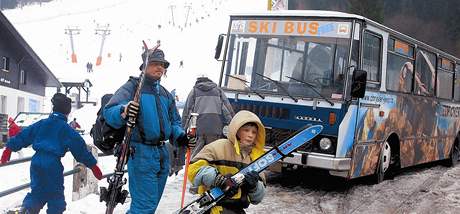 Autobus pro lyae bude na umav jezdit jen o vánoních prázdninách.