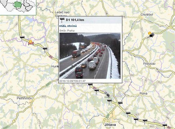 Ledovka a dv nehody zkomplikovaly dopravu na dálnici D1 ped Jihlavou ve smru na Brno. Kolony se táhnou od zhruba stého kilometru a na kilometr 108,5. (9. prosinec 2010)