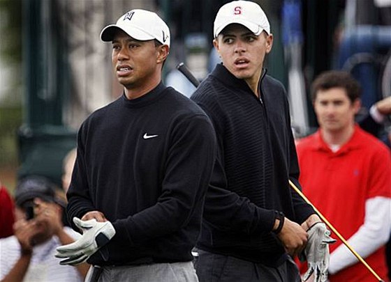 Tiger Woods bude mít poprvé na PGA Tour afroamerického kolegu - Josepha Bramletta.