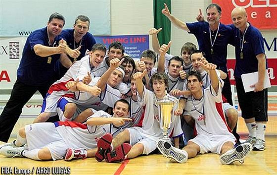 etí basketbalisté do 16 let slavili v roce 2010 zlato na ME divize B a postup mezi elitu