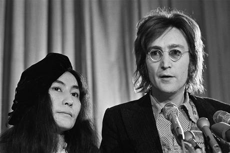 Yoko Ono a John Lennon