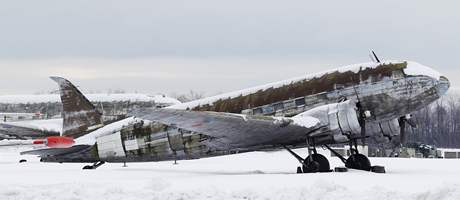 Sovtský Lisunov Li-2 patí k nejvzácnjím exponátm