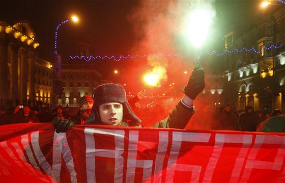 Centrum bloruské metropole zaplavili 19. prosince demonstranti.