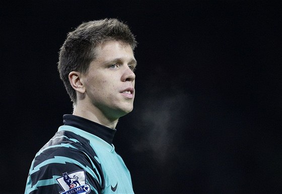 CHOPIL SE ANCE. Branká Wojciech Szczesny byl v utkání s Manchesterem United jedním z nejlepích hrá Arsenalu.