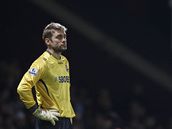 GLMANV SMUTEK. Robert Green, brank fotbalovho West Hamu, hled do przdna po tetm glu od Manchesteru City. 