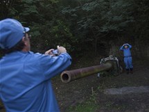 Japont ednci se fot u rezavho dla z bitvy o Iwodimu. (14. prosince 2010)