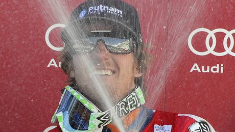 Ted Ligety oslavuje své vítzství ve Val d'Isere