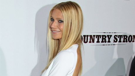 Gwyneth Paltrowová na premiée filmu Country Strong v Los Angeles