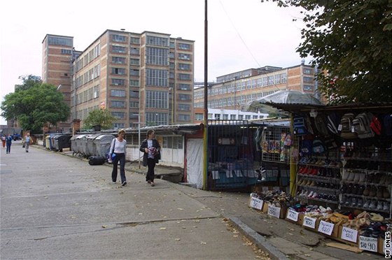 Bývalé trit a koupalit Baák v centru Zlína je dnes oputné.