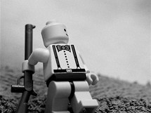 Classics in Lego: Padajc panlsk republiknsk vojk na fotografii Roberta Capy