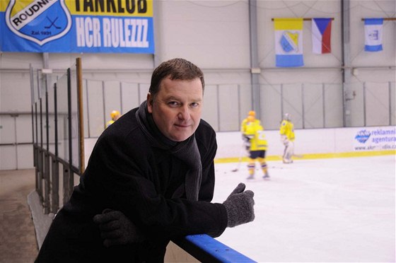 Bohumil Klepetko na stadionu HC Roudnice, jeho je prezidentem.