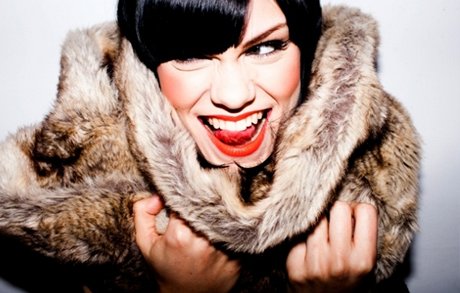 Zpvaka Jessie J se stala objevem roku podle BBC