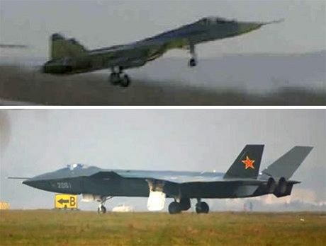 Nahoe rusk Suchoj T-50 PAK FA (prototy), dole nsk J-20