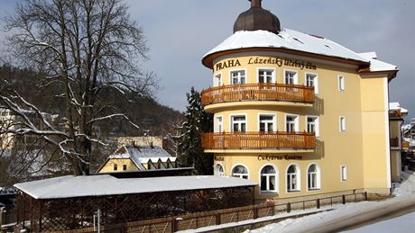 Hotel Praha v Luhaovicích.