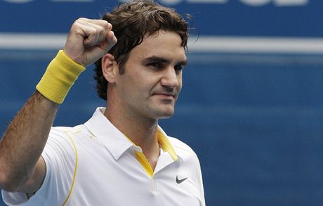 Roger Federer se raduje z hladkho postupu