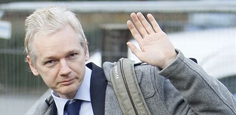 Zakladatel WikiLeaks Julian Assange