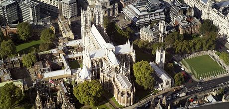 Souástí exkurze je i katedrála Westminster Abbey, místo plánované svatby Williama a Kate.