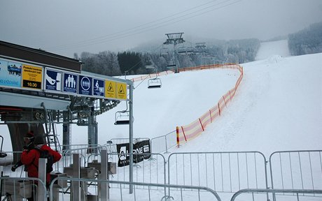 Vítzná sjezdovka U Slona ze Ski Snník v Dolní Morav.