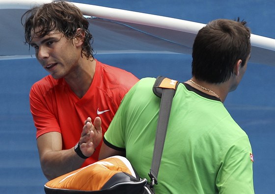 Rafael Nadal vstoupil do Australian Open hladce. Jeho soupe Marcos Daniel mu pro zranní vzdal