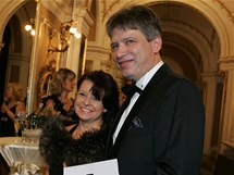 Ples ped oponou zahjil plesovou sezonu v Brn, na snmku primtor Roman Onderka a Barbora Javorov.