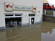 Zatopen restaurace Vagabundo v Sokolov.