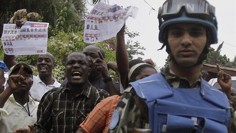 Prosincové povolební náslinosti na Haiti v Port-au-Prince