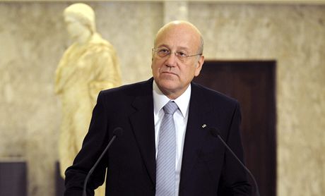 erstv jmenovaný libanonský premiér Nadíb Mítákí (25. ledna 2011)