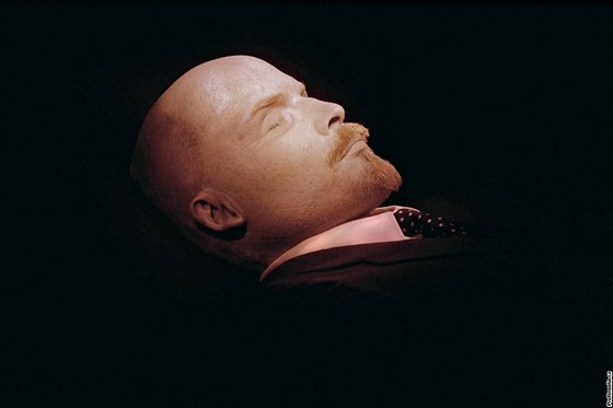 Lenin v mauzoleu