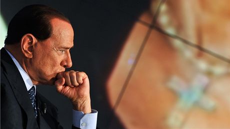 Silvio Berlusconi na archivním snímku