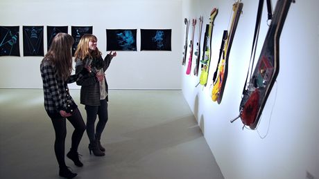 Michal Cimala: z výstavy Posun v galerii DOX Michal Cimala: z výstavy Posun v galerii DOX