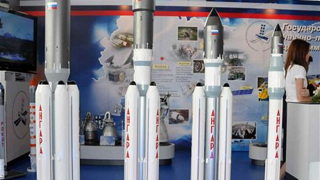 Novým raketám Jenisej a Amur bude pedcházet modelová ada Angara