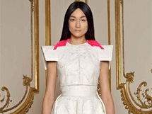 Haute couture kolekce Givenchy pro jaro 2011