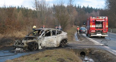 Por luxusnho BMW u Starho Hrozenkova