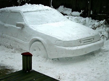 Snhový Saab 9000