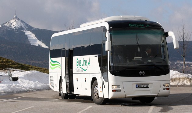 Jeden z autobus spolenosti BusLine.