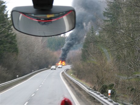 Por luxusnho BMW u Starho Hrozenkova