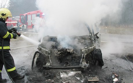 Por luxusnho BMW u Starho Hrozenkova