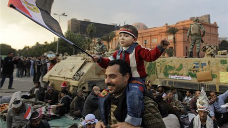 Demonstranti na káhirském námstí Tahrír  (8. února 2011)